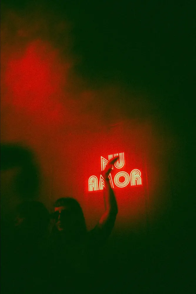 Neon sign